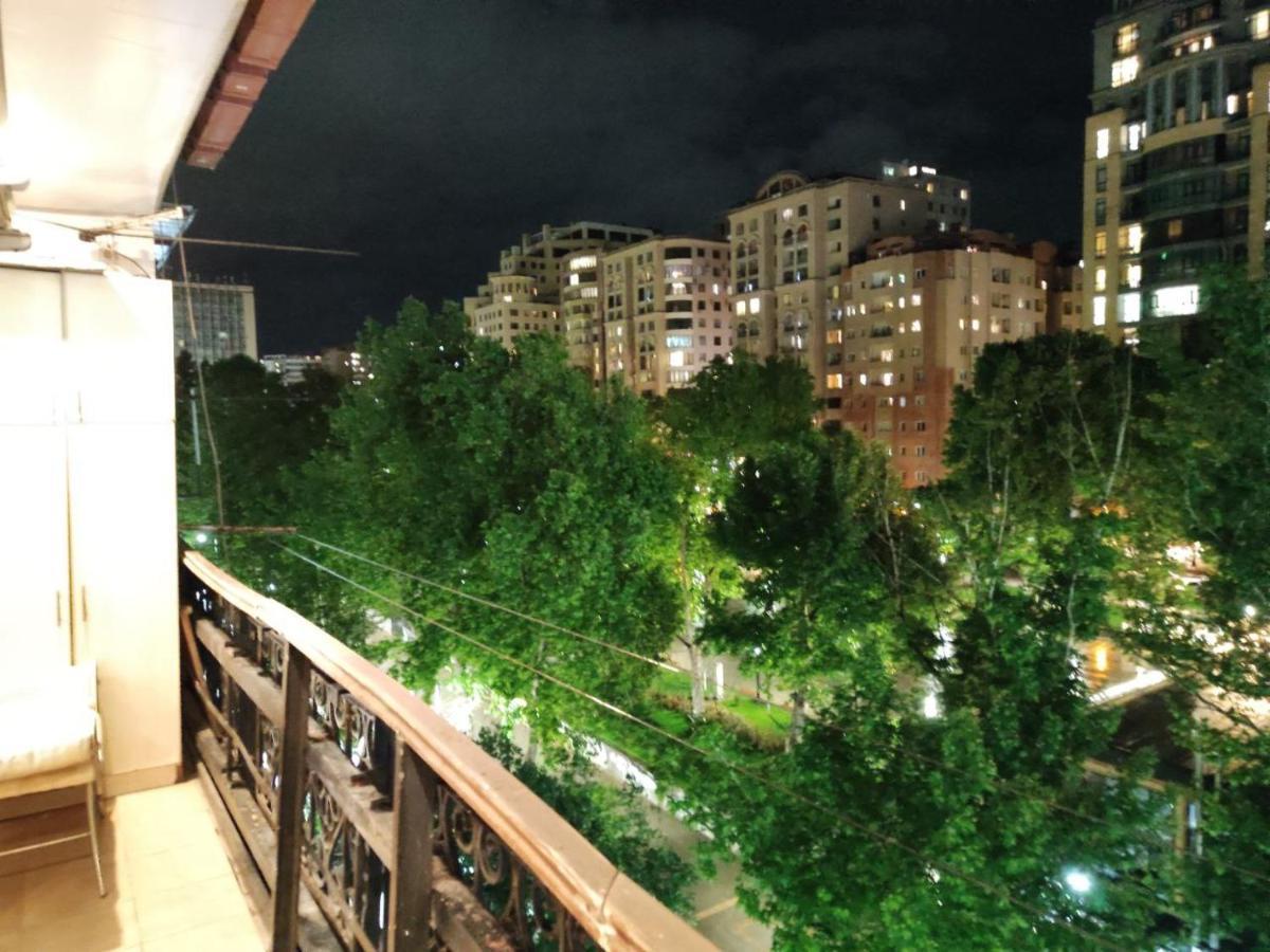 Hotel In Center Of יירבאן מראה חיצוני תמונה